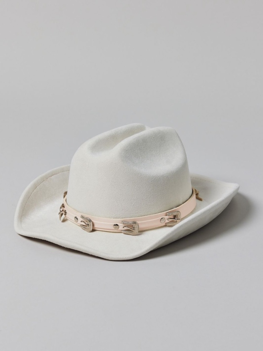 NEW. Urban Outfitters Buckle Sudette Cowboy Hat. NWT